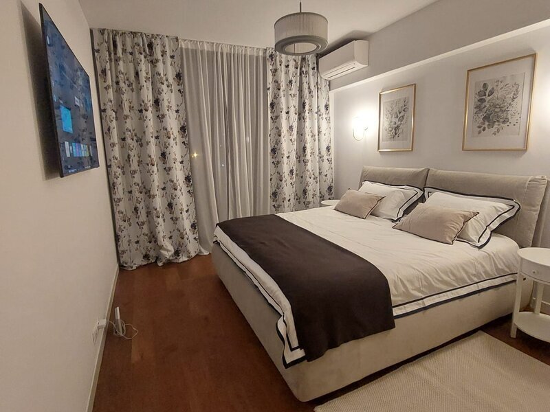 Cotroceni, aproape de metrou, apartament luxos 2 camere.